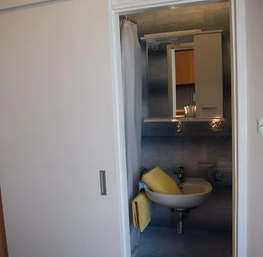 アパート In With Balcony, Air Conditioning, Wifi, Dishwasher 4888-1