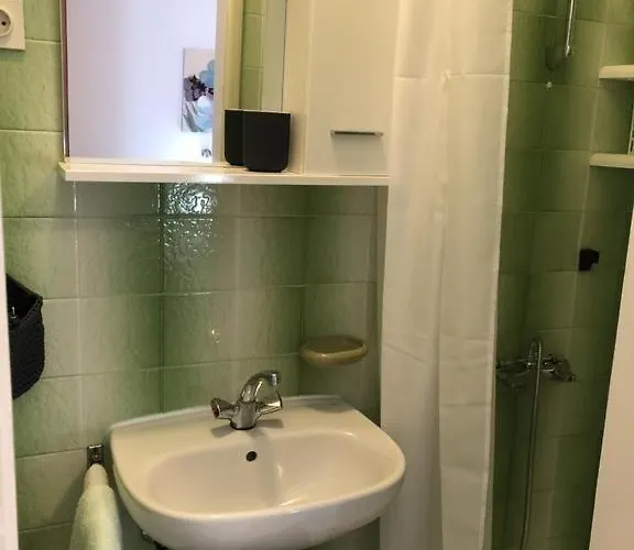 In With Balcony, Air Conditioning, Wifi, Dishwasher 4888-1 アパート Banjol